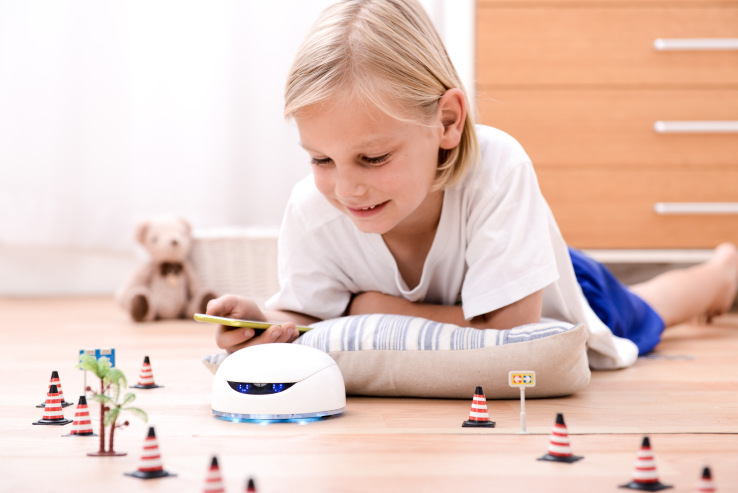 Vortex Is A Toy Robot That Teaches Kids How To Code Vortex Is A Toy Robot That Teaches Kids How To Code