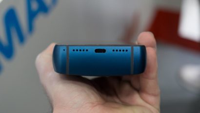 Energizer Power Max P18K Pop Is a Smartphone With a 18000mAh Battery; It’s the Size of a Brick, but There’s No Audio Jack Energizer Power Max P18K Pop Is a Smartphone With a 18000mAh Battery; It’s the Size of a Brick, but There’s No Audio Jack