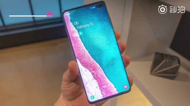 Samsung’s Galaxy S10 And Galaxy Buds Leak In TV Commercial Ad Samsung’s Galaxy S10 And Galaxy Buds Leak In TV Commercial Ad