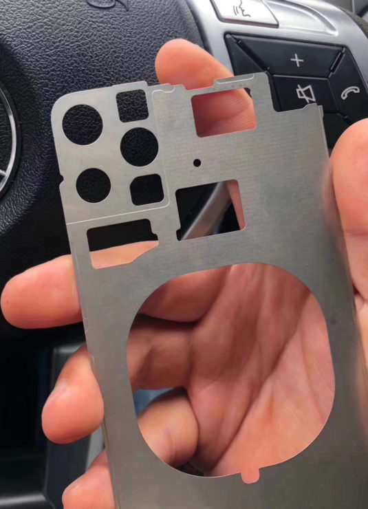 iPhone 2019 Gasket Leak Shows Unsightly Rear Camera Arrangement iPhone 2019 Gasket Leak Shows Unsightly Rear Camera Arrangement