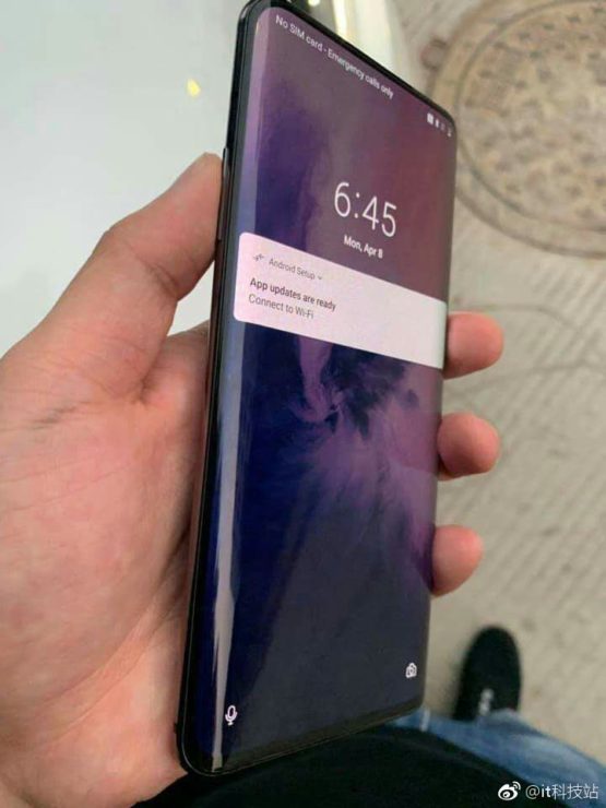 New OnePlus Device Allegedly Titled OnePlus 7 Pro Sports No Notch and Has Curved Side Edges in Latest Images New OnePlus Device Allegedly Titled OnePlus 7 Pro Sports No Notch and Has Curved Side Edges in Latest Images