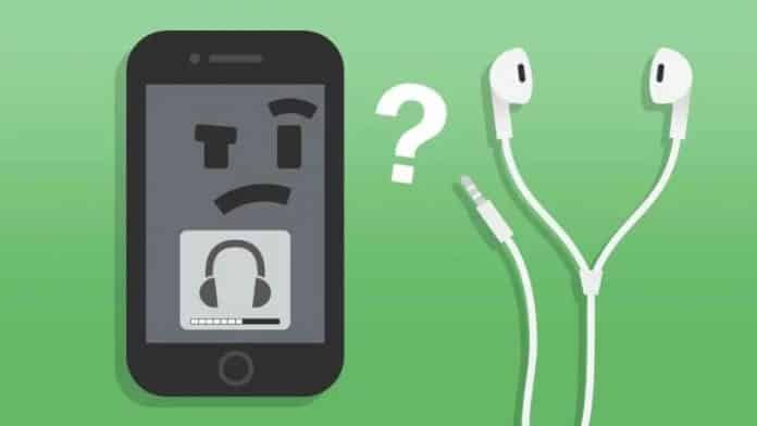Android Phone Stuck On Headphone Mode? Here’s How To Fix it